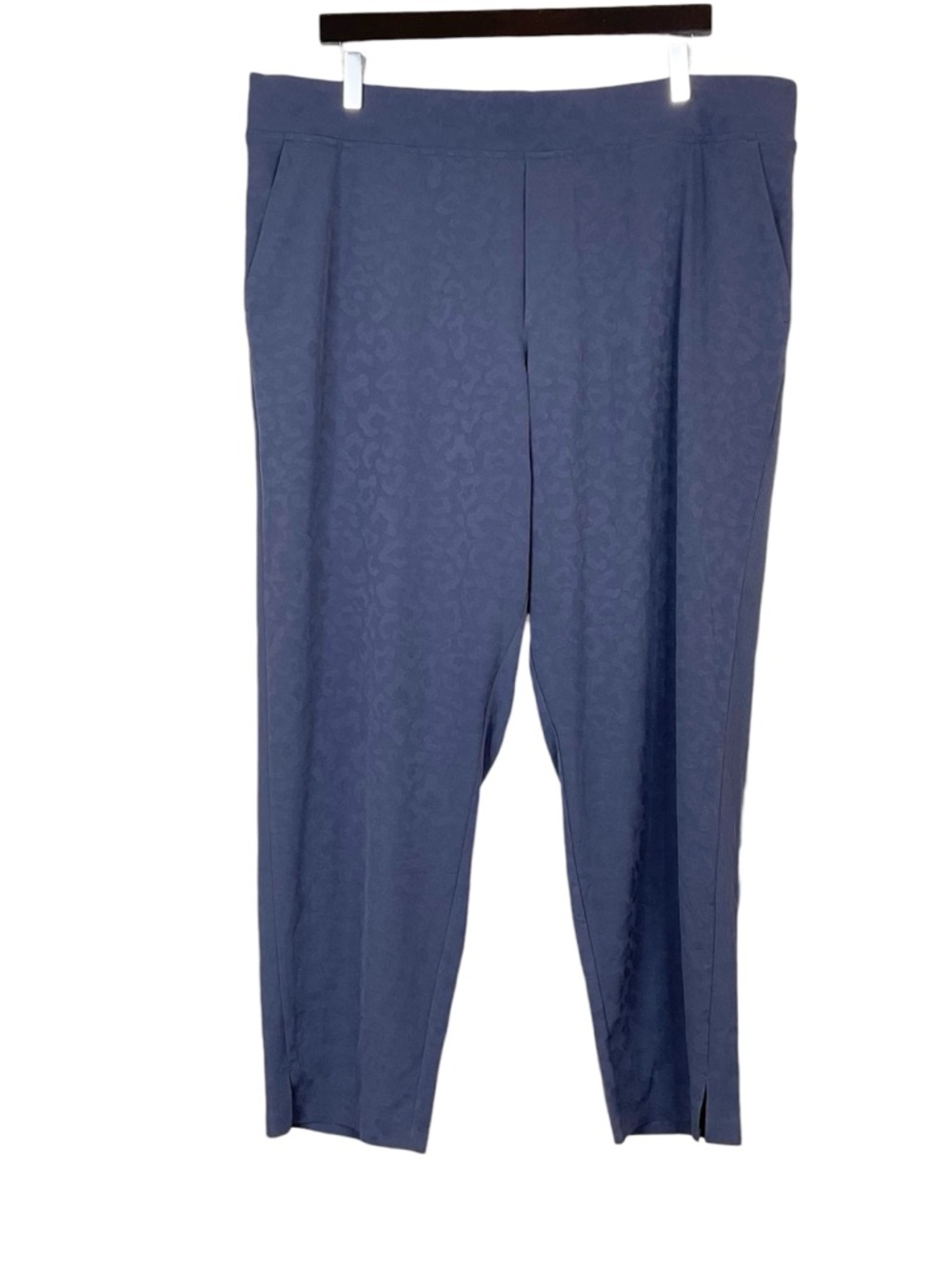 Athleta Brooklyn Textured Ankle Pant Blue Leopard Size 18